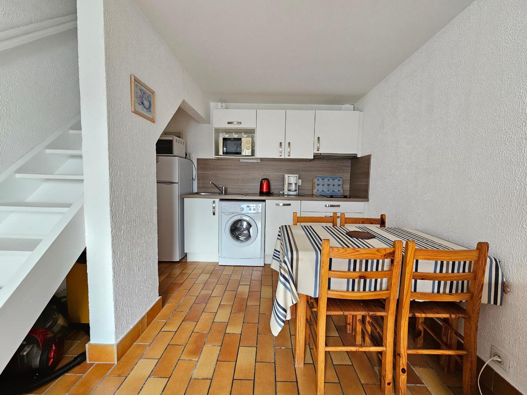 Maisonnettes Au Confort Optimal, A 300m Et 100m Commerces, Parfaite Pour Les Familles - Fr-1-476-75 Villa